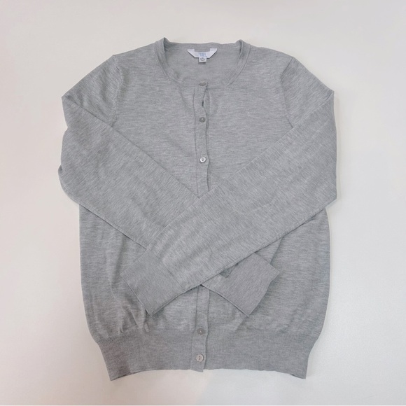 Time & Tru Gray Cardigan size M - Picture 4 of 10